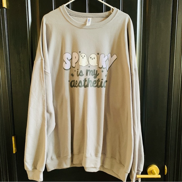 Jerzees 'Spooky is my Aesthetic' Oversized Crewneck Sweatshirt | 2XL | NWOT - Picture 3 of 4
